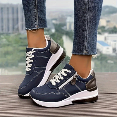 Nadine | Damen-Wanderschuhe mit Keilabsatz und seitlichem Reißverschluss