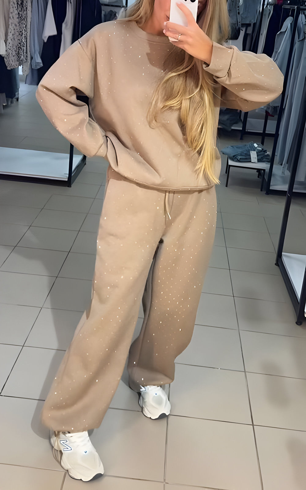 Winifred | Zweiteiliges Damen-Lounge-Set mit Strasssteinen